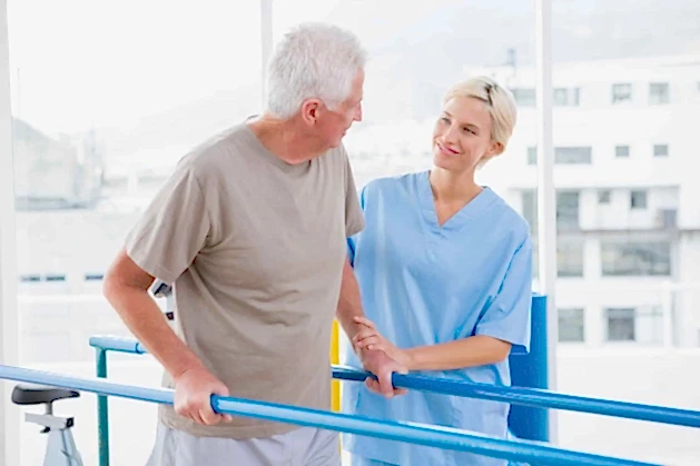 Восстановление после перелома шейки бедра