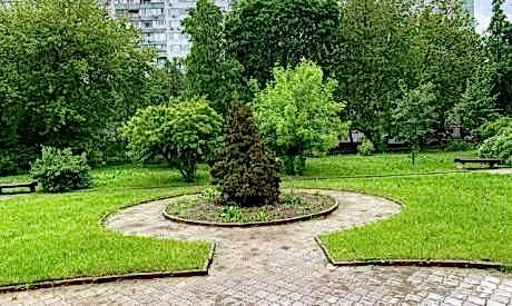 Фото пансионата Для пожилых с болезнью Альцгеймера. Экстерьер # 3 (мин.)