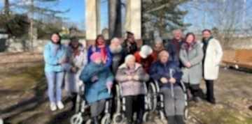 «Свеза» организовала посещение храма для подопечных пансионата «Источник» в Вербное воскресенье